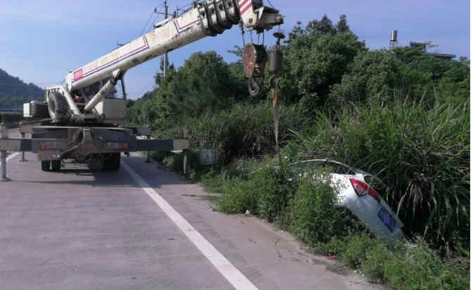 湟中区重载吊车救援